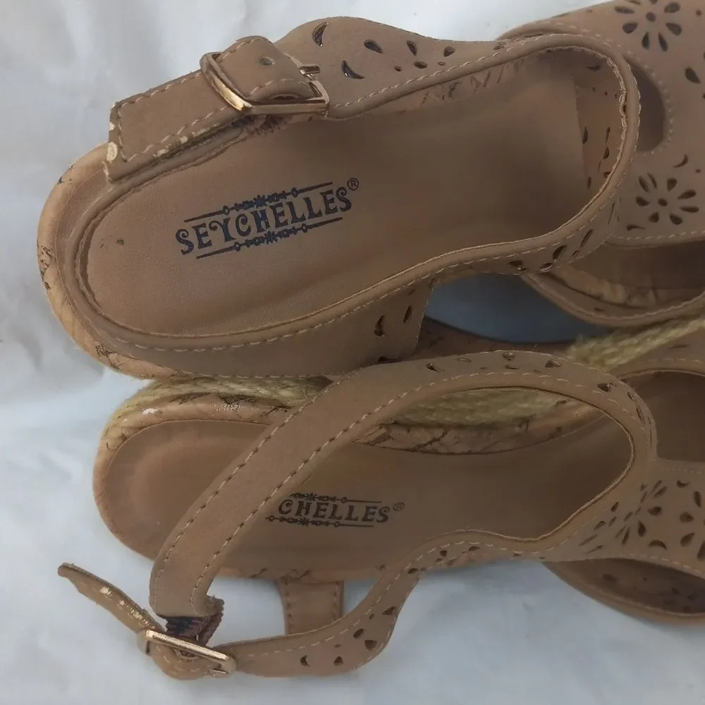 Seychelles Wedges Women's 6.5
